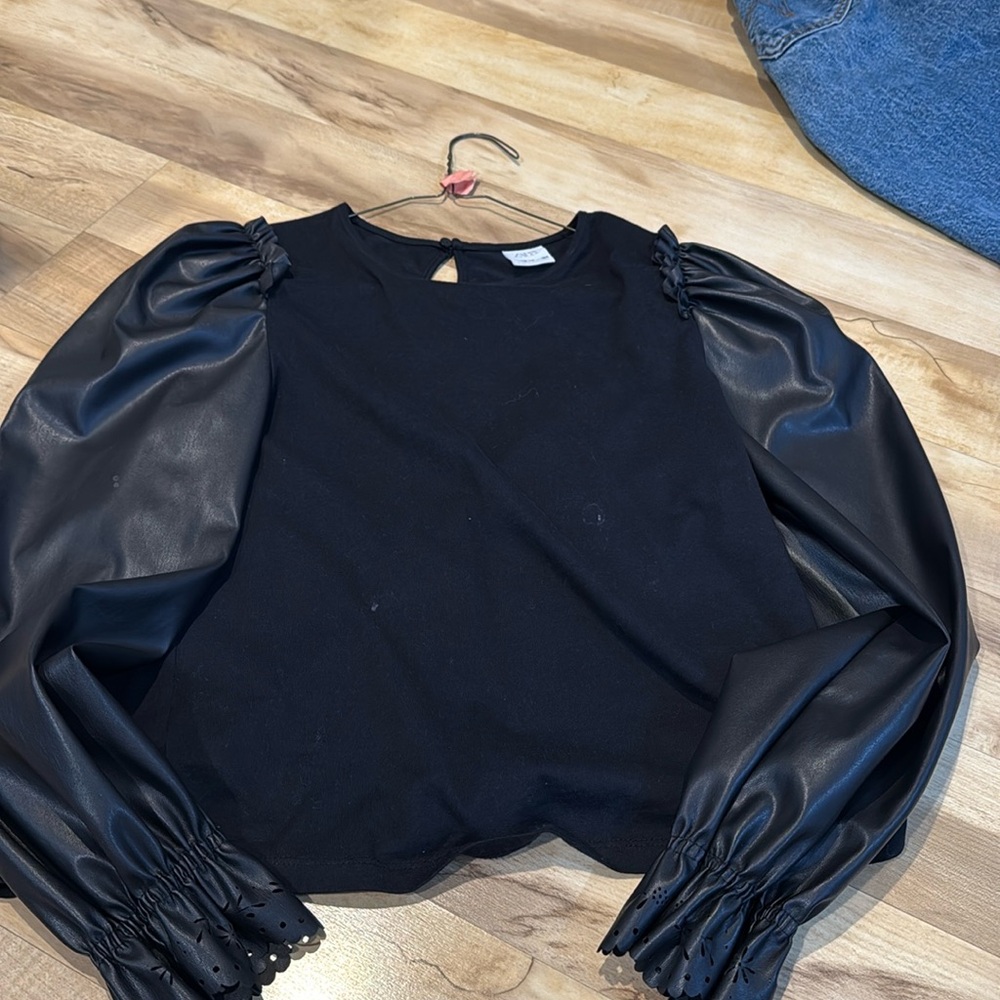 ZARA KIDS LEATHER SLEEVE BLOUSE